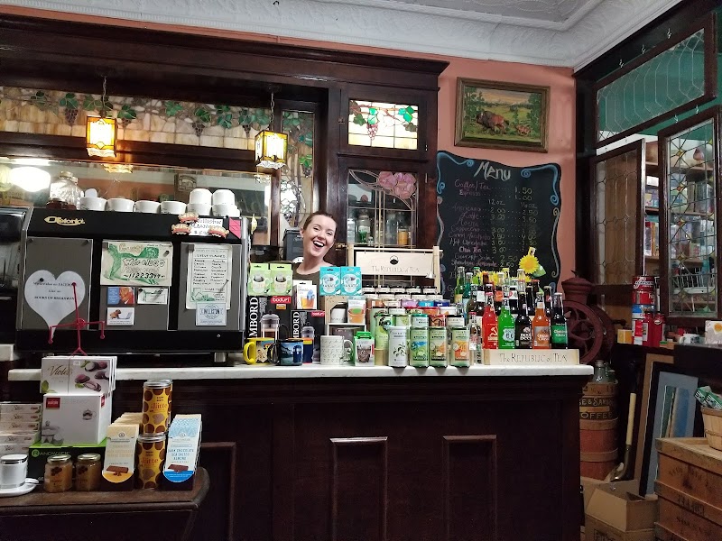 Books On Broadway photo 3