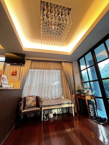 Million Hair Transplant Center : ARTAS ROBOT CENTER logo