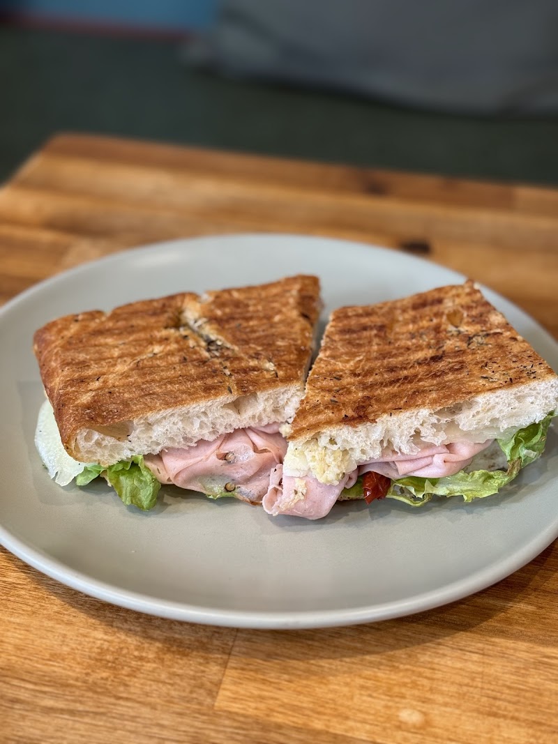 CAFE BISTROT CBD photo 5