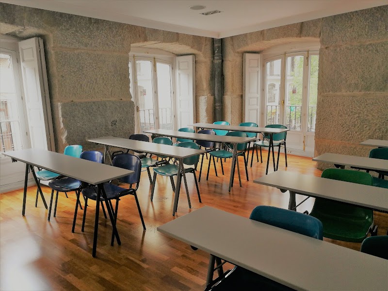 ⭐centro de Estudios Luis Vives Sol