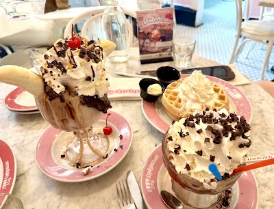 Serendipity 3 - Upper East Side photo 4