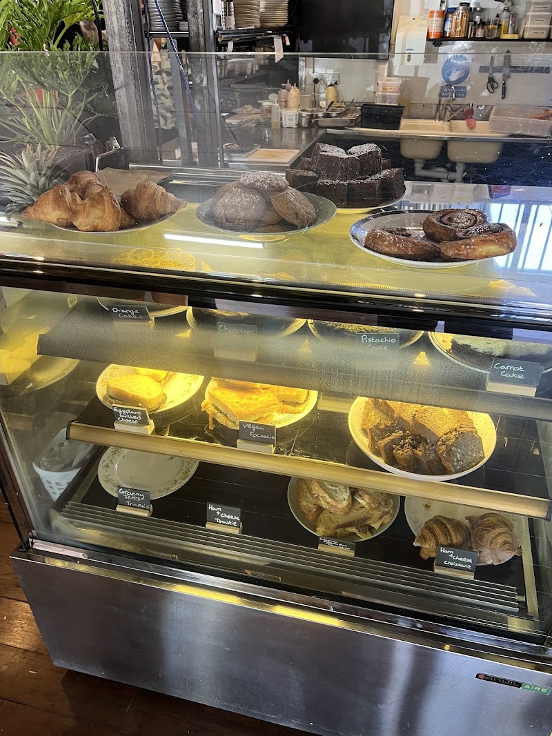 Flora's temper Cantina photo 1