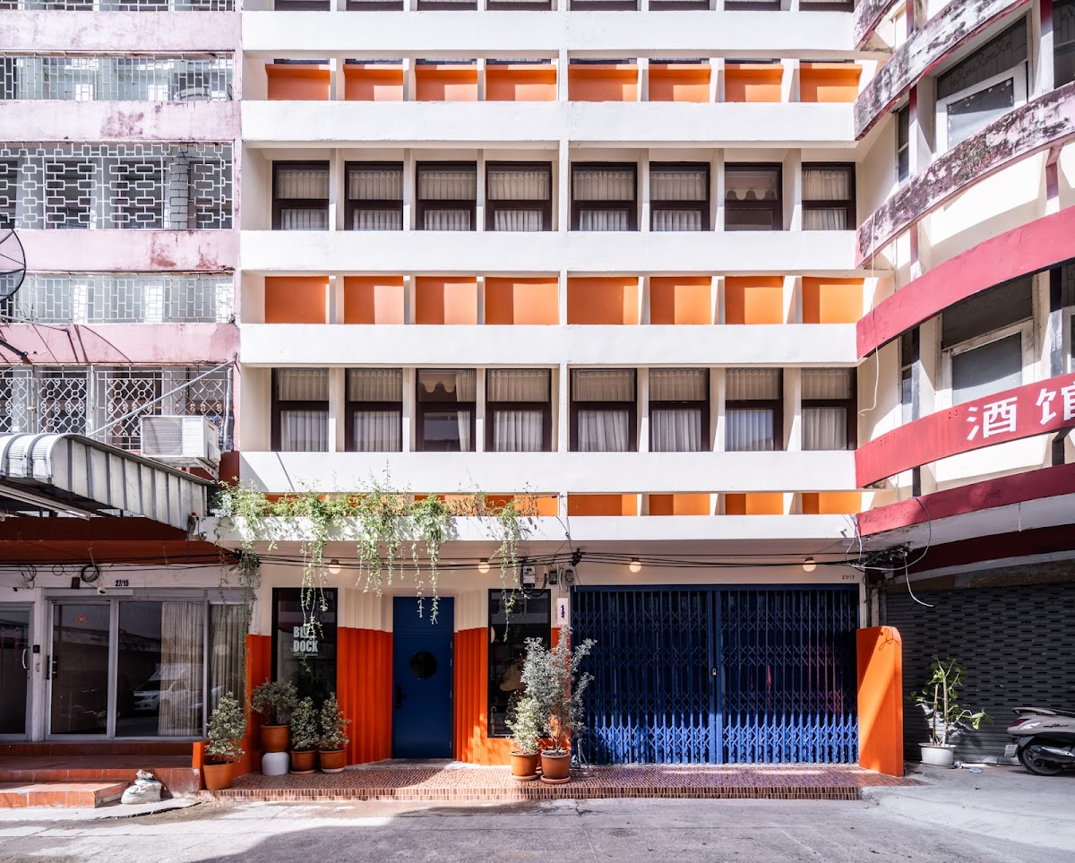 Blu Dock Restel Bangkok