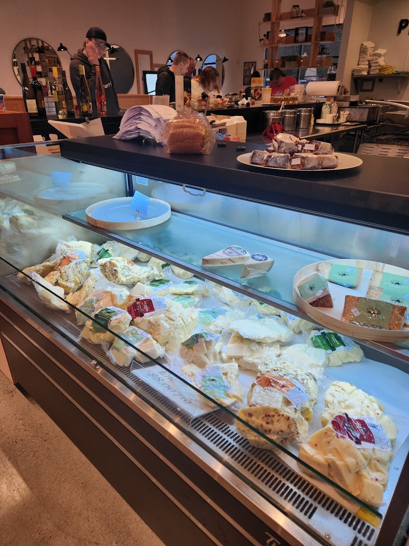 Face Rock Creamery - Coos Bay Village Cafe photo 2