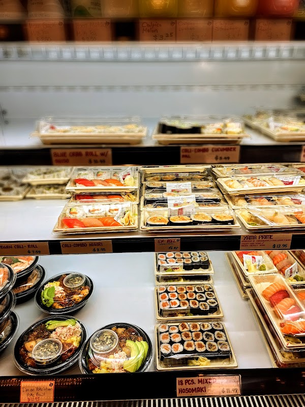 Yama Sushi Marketplace photo 6