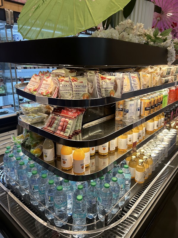 Yama Sushi Marketplace photo 3