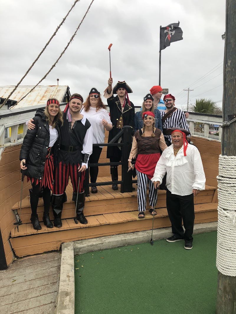 Pirates Watch Adventure Golf banner
