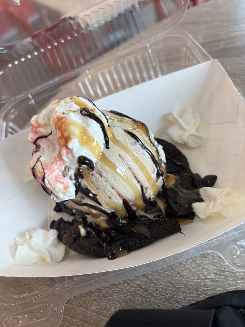 Golly G's Ice Cream photo 3