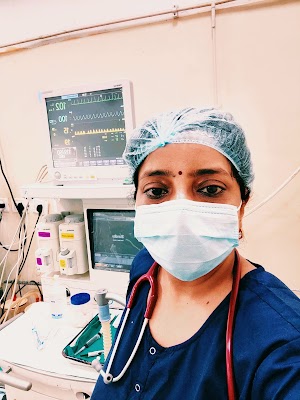 Dr. Renuka Tele-clinic ( best doctor in Delhi)