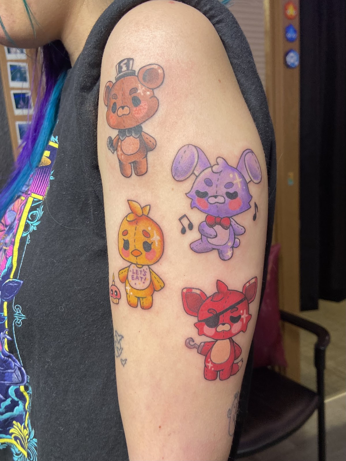 Heart in Hand Tattoo Parlor tattoo work — photo 3