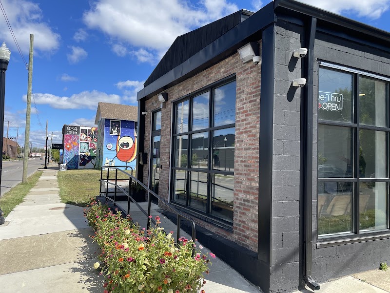 Video tour of Locals Cannabis Columbus Dispensary retail environment