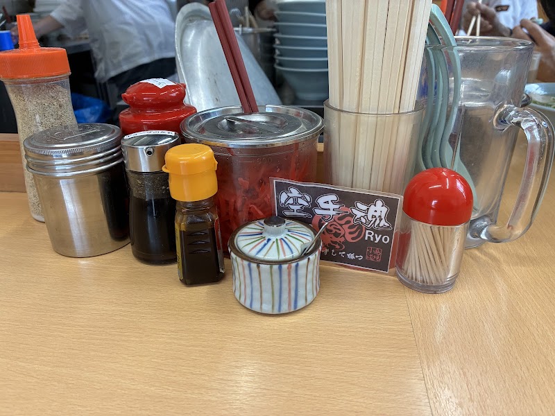 昭和 福一ラーメン 皿山店 写真4