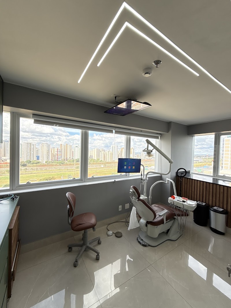 Brasil Implantes - Odontologia e estética facial - foto 2