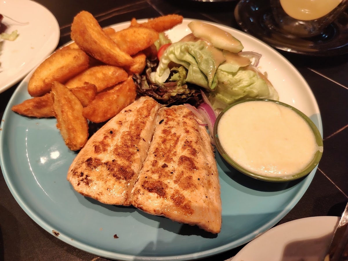 CENA photo 5