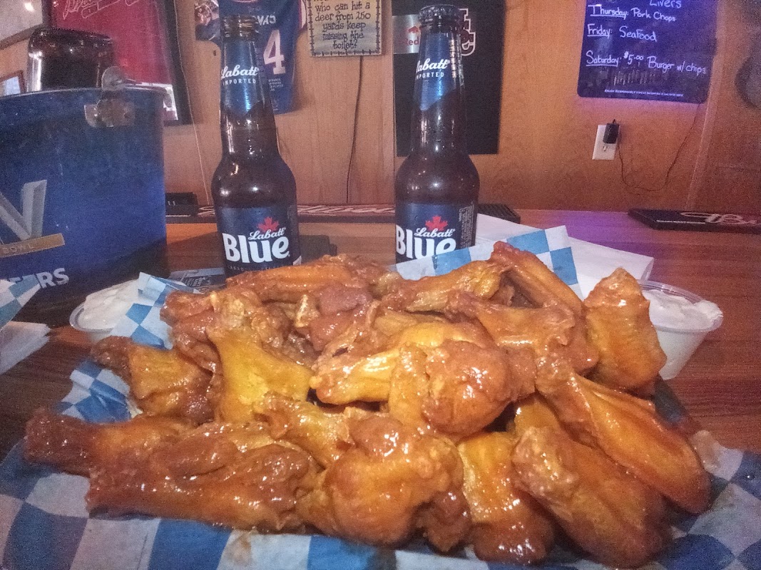 Hunley's Neighborhood Grill photo 3