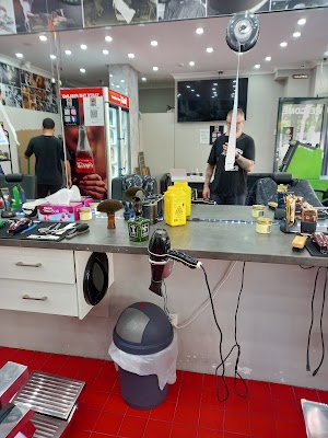 BARBER FOR LIFE photo 3