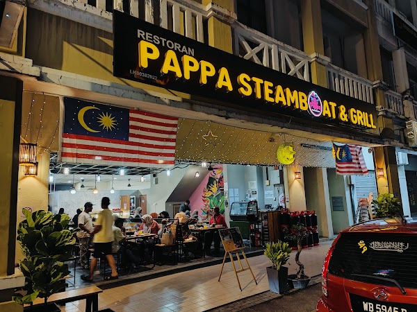Pappa Steamboat & Grill - Photo 1