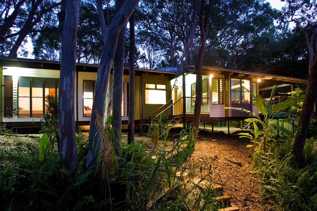 Eumarella Shores Noosa Lake Retreat