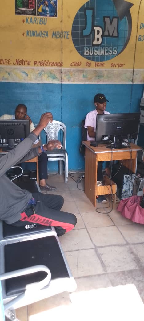 École de formation professionnelle la grande Taverne de Kinshasa