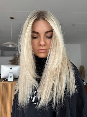 Jaggers Hair photo 3