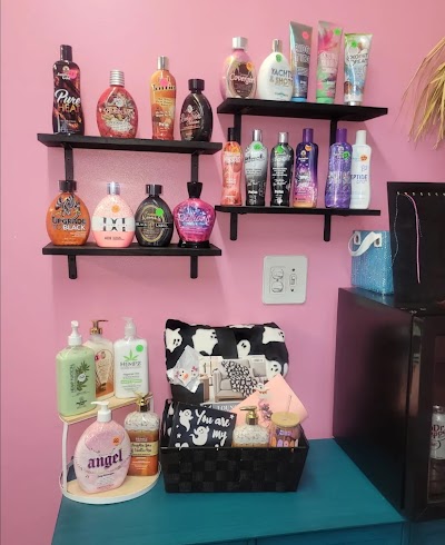 Fort Lake Tanning Salon & Boutique