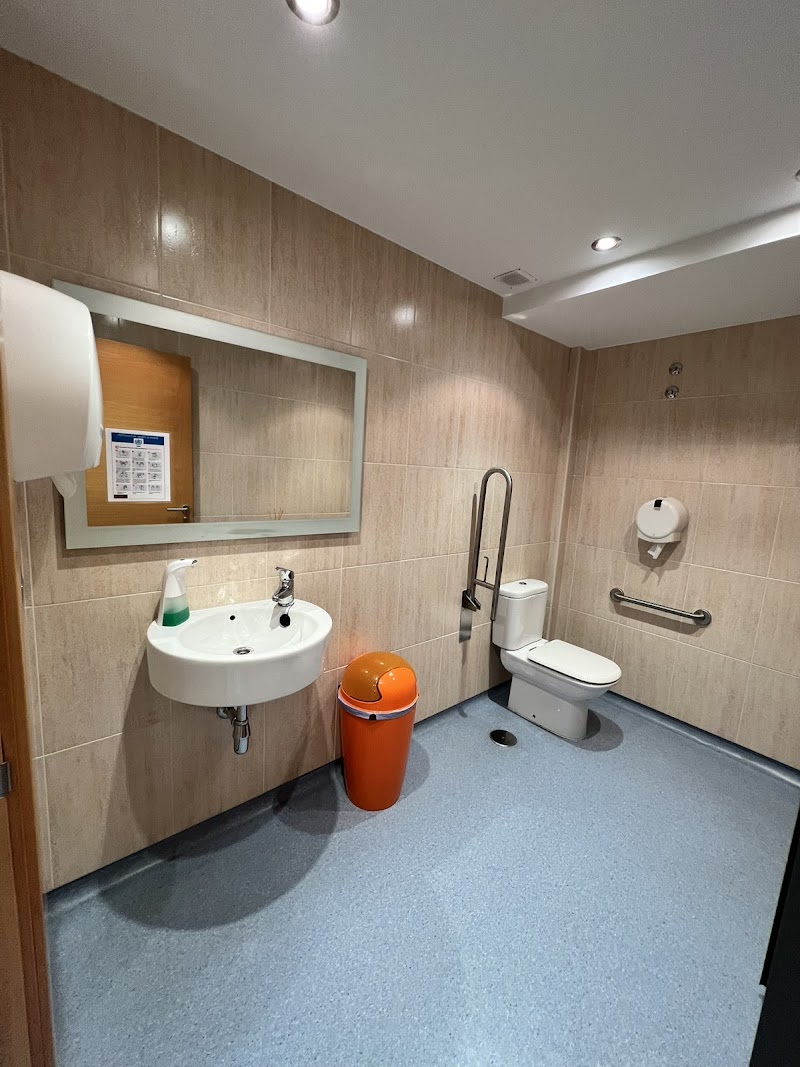 Clínica Dental Vázquez Troche photo 2