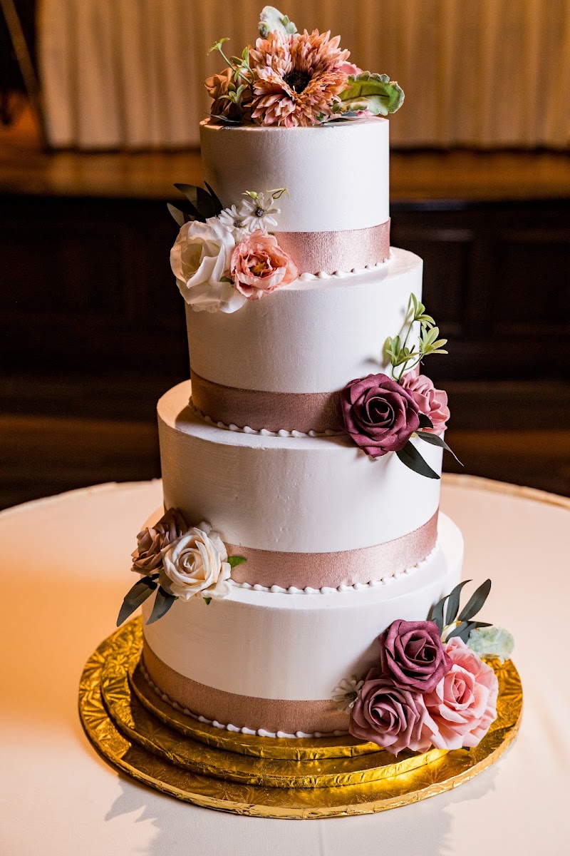Aggie's Bakery & Cake Shop photo 3