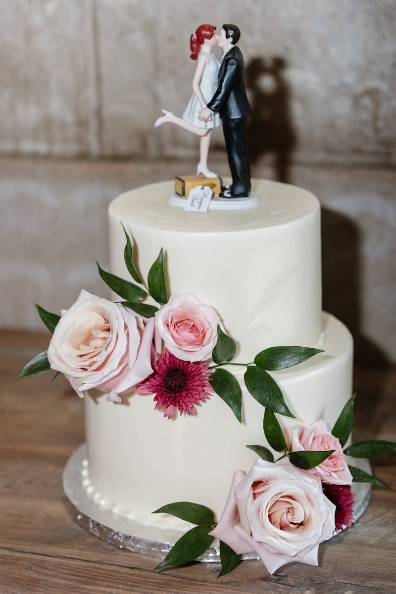 Aggie's Bakery & Cake Shop photo 3