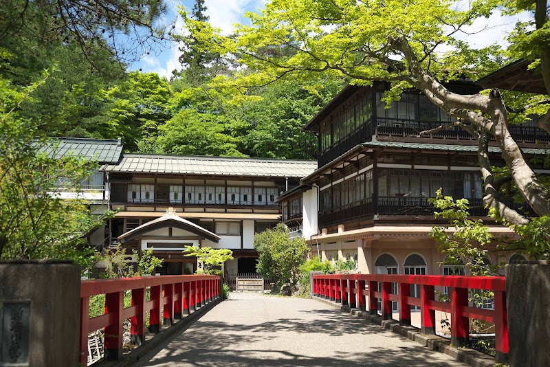 Honkan, Sekizen-kan