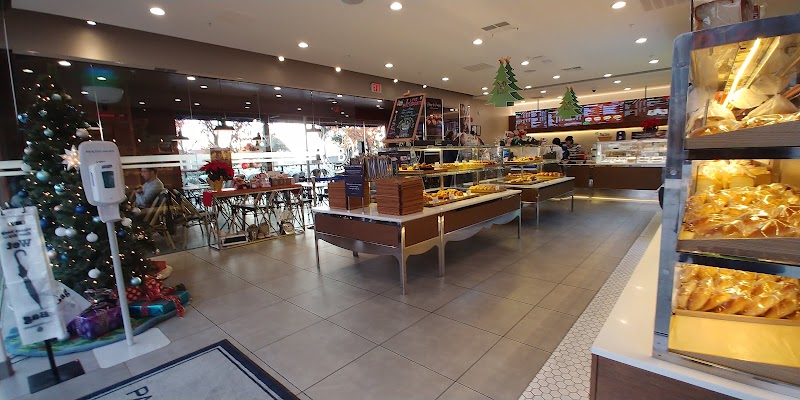 Paris Baguette photo 1