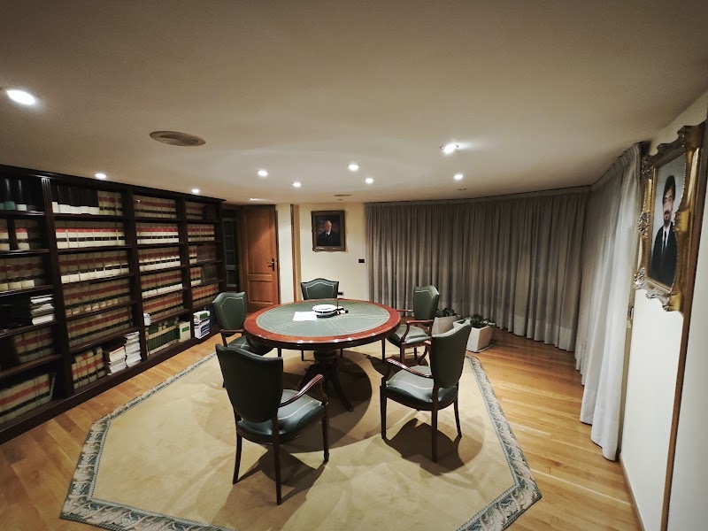 Cardelle Abogados photo 1