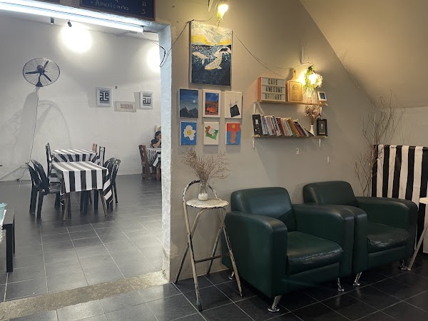 Cafe Awesome of Arts - Photo 1