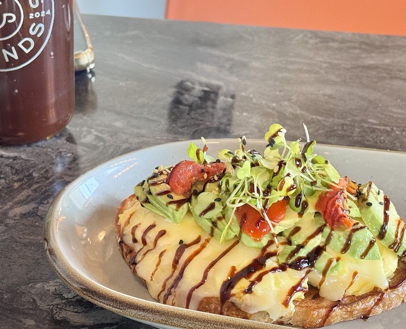 Grounds & Rounds Cafe photo 2