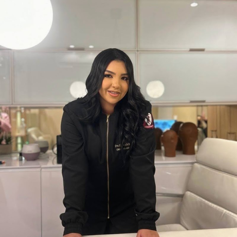 Dra Emanoelle Macioli - Dentista - foto 2