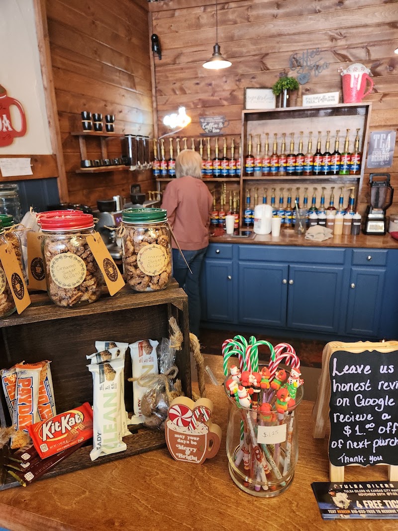 The Trendy Loft & Coffee House photo 4
