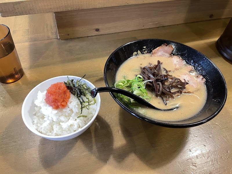 らーめん二男坊 博多本店 写真4