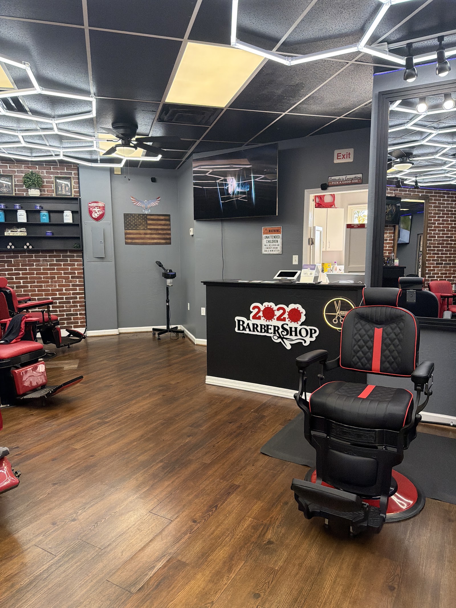 20/20 Barbershop photo 1