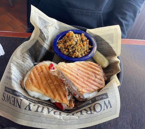 Quinn’s Meltdown Cafe