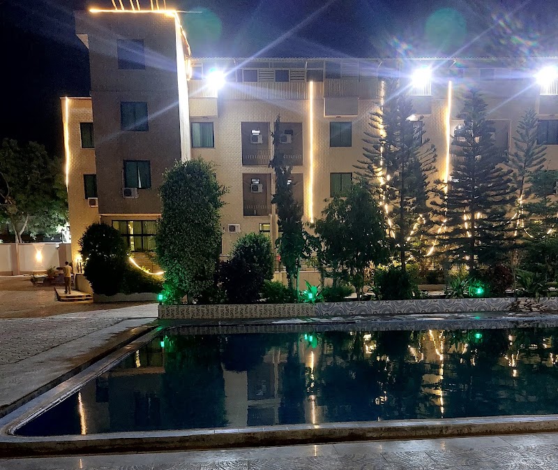Amina Hotel