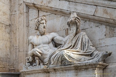 Fountain of the Goddess Roma