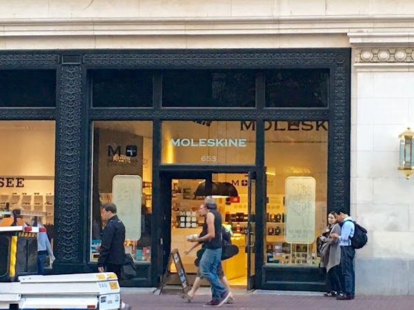 Moleskine - Market Street portfolio