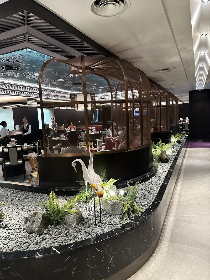 Emerald Moon photo 1