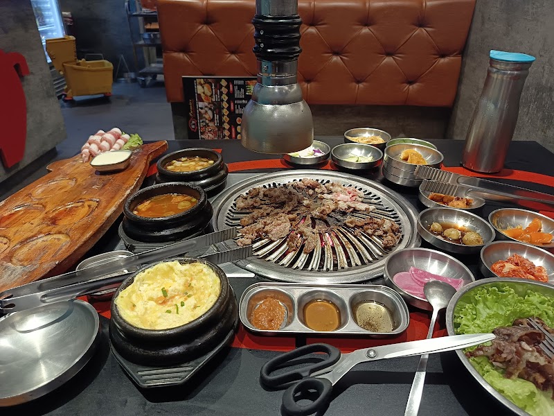 Premier the Samgyupsal Bonifacio Stopover BGC