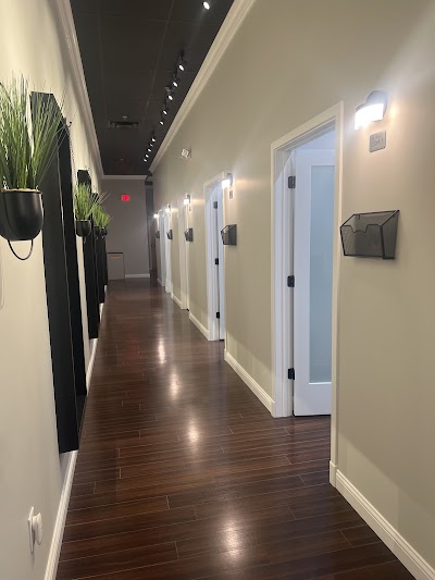 NEUAGE Health + Wellness - Ladue photo 3