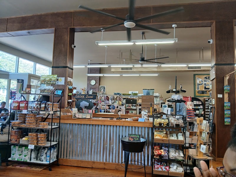 Superior Pecans & Gifts photo 4