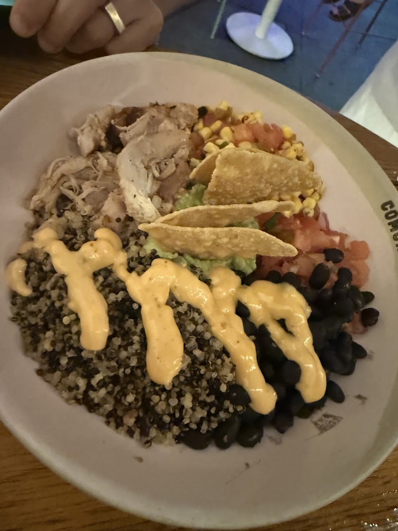 Comuna Cantina photo 8