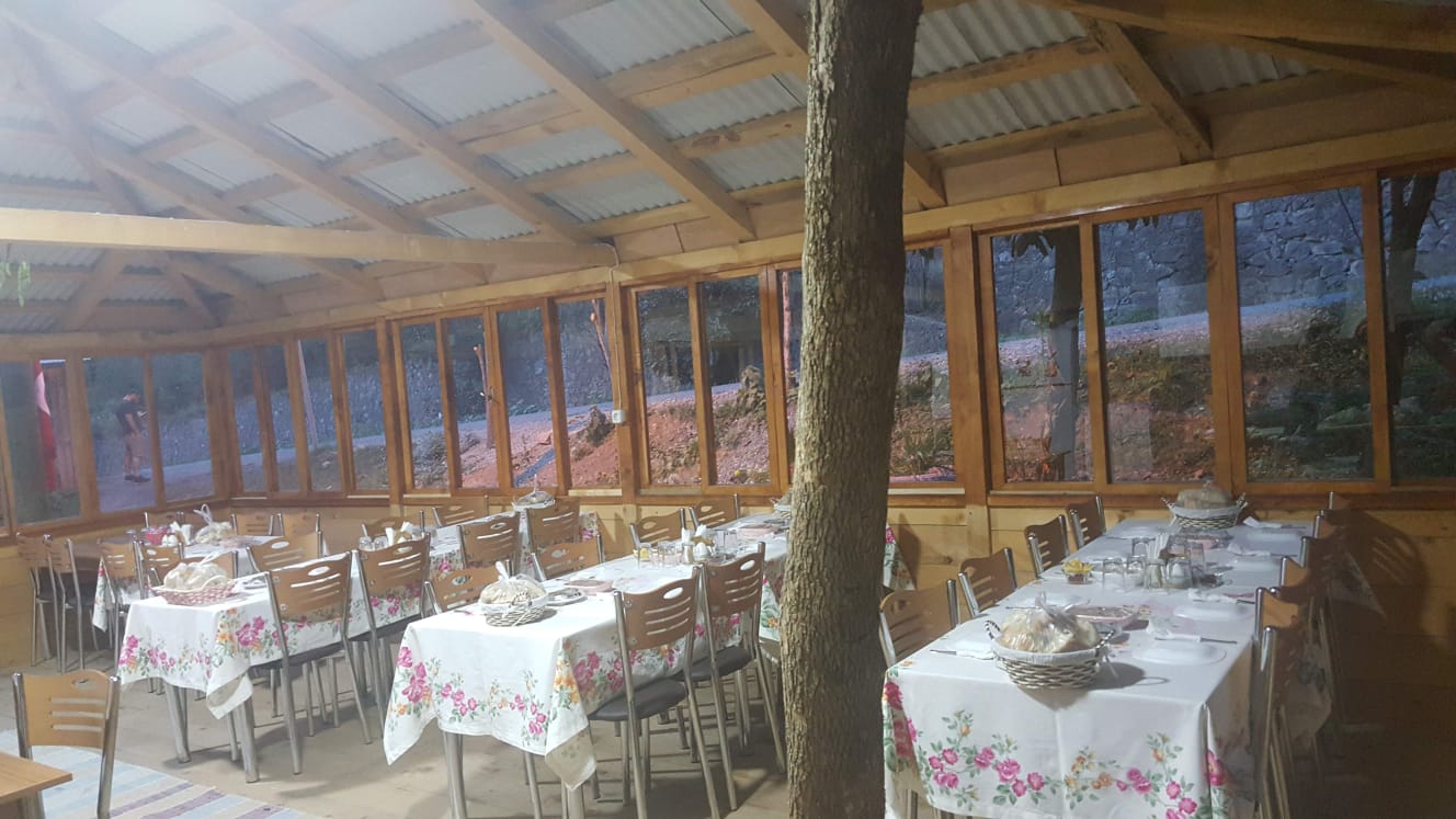 TÜLAY ABLANIN YERİ YÖRESEL YEMEKLER KÖY KAHVALTISI mekanı