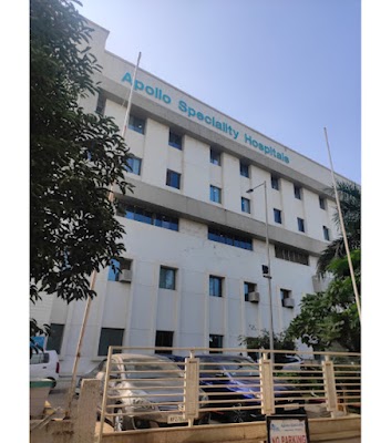 Best Obstetrician-gynecologist - Image 2