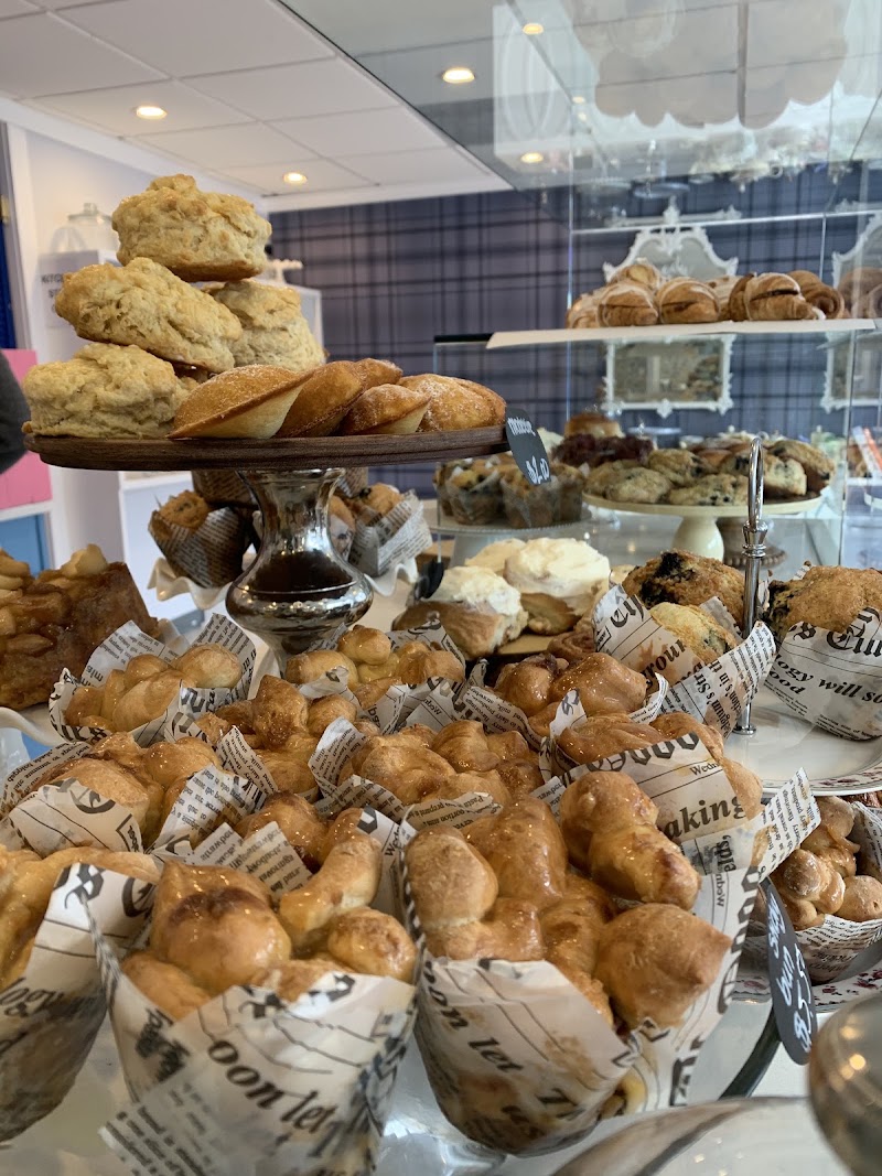 BouNom Café & Bakery photo 2
