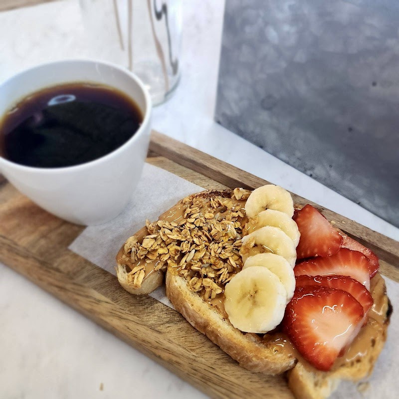 POUR 818 | tea + coffeehouse photo 2